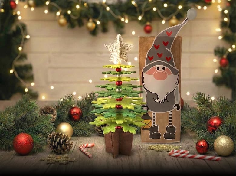 Kézműves alkotócsomag karácsonyi díszek között